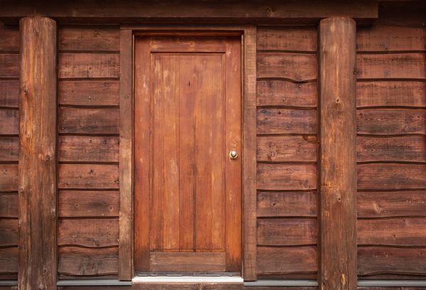 Log Cabin Siding Installation in Lakeville
