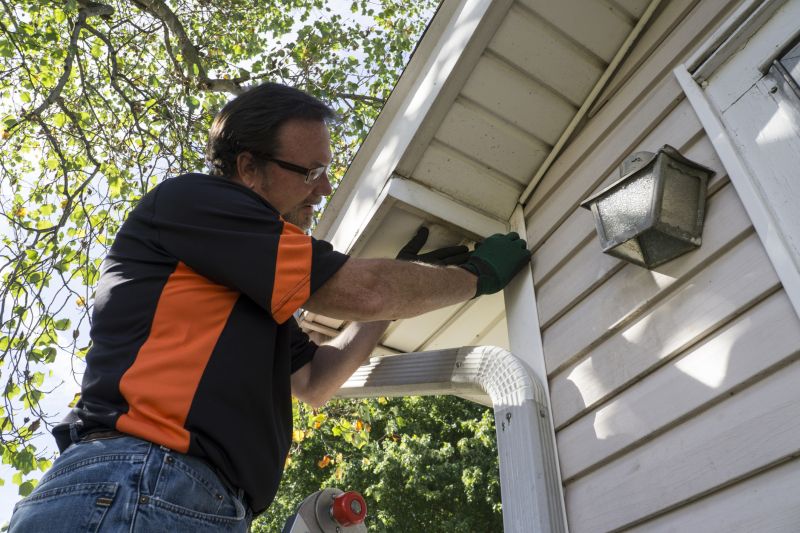 Vinyl Siding Repair - Expert Work